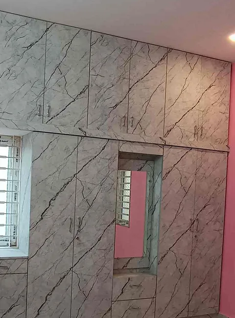 Marble pattern finish